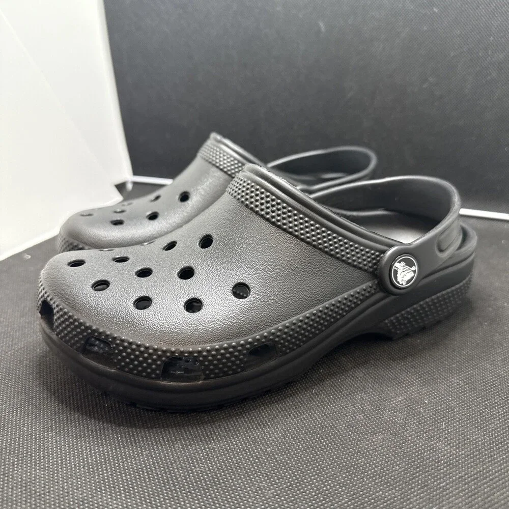 Unisex Youth Boys Girls Crocs Classic Clogs 206991 Black Size 2Y- UZB72 - Picture 8 of 15